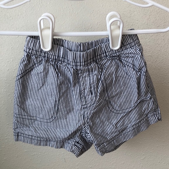 Carter’s Shorts - Picture 1 of 4